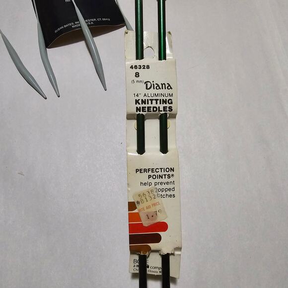 Lot of FIVE (5) Knitting Needles:  Susan Bates, Diana Circular and Straight - Picture 7 of 9